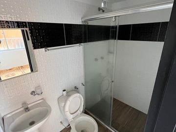 VENTA APARTAMENTO A POCOS PASOS DEL PARQUE DE VILLAMARIA, CALDAS