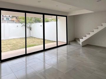 Casa en VENTA ubicada en Fracc. Villa de Llanes, Boca del rio, Ver.
