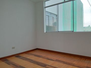 Venta de Departamento en San Miguel- 3 dormitorios amplios