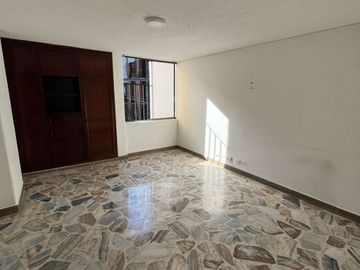 Venta de apartamento Oeste de Cali, remodelado