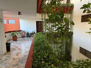 Venta de apartamento Oeste de Cali, remodelado