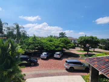 En venta lujosa y moderna casa en Isla Mocoli
