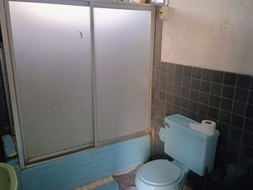Venta de casa a precio de terreno en zona exclusiva de Surco