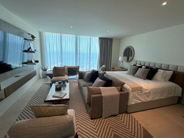 Penthouse con vista panorámica al mar en venta, Puerto Cancún, Cancún