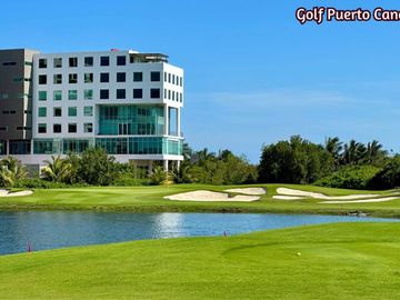Penthouse con vista panorámica al mar en venta, Puerto Cancún, Cancún