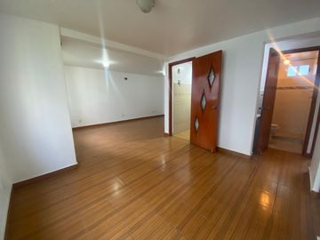 Depto. Venta Coapa, STUNAM..... Primer Nivel. Remodelado