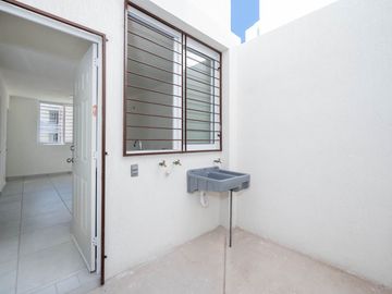 CASA EN VENTA A 5 MINUTOS DE LA CENTRAL DE AUTOBUCES DE PUERTO VALLARTA