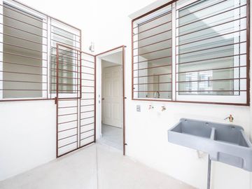 CASA EN VENTA A 5 MINUTOS DE LA CENTRAL DE AUTOBUCES DE PUERTO VALLARTA