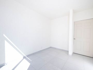 CASA EN VENTA A 5 MINUTOS DE LA CENTRAL DE AUTOBUCES DE PUERTO VALLARTA