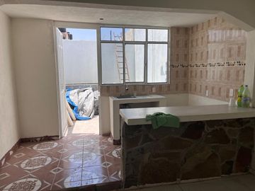 HERMOSA CASA EN VENTA NUEVA EN TOTOLAC