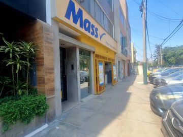 DEPARTAMENTO FLAT EN VENTA, CON EXCELENTE UBICACION Urb. BENAVIDES. EN SANTIAGO DE SURCO.
