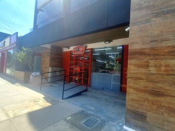 DEPARTAMENTO FLAT EN VENTA, CON EXCELENTE UBICACION Urb. BENAVIDES. EN SANTIAGO DE SURCO.