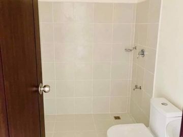 Rent to own Condo Sta Mesa Covent Garden 2 Bedroom 48sqm RFO For Sale