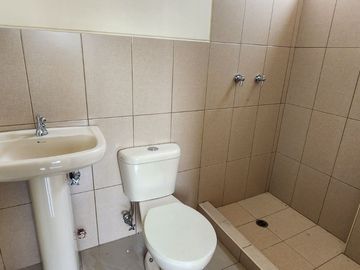 Vendo amplia Casa en Mallorca Village, cerca del CC El Dorado 3 Dormitorios