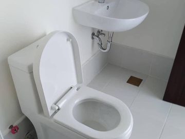 Studio 23.42sqm For Sale in Sta Mesa Covent Garden Rent to own condo RFO
