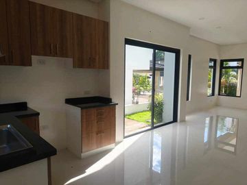 4BR Single Detached RFO House & Lot in FOR SALE in Antipolo