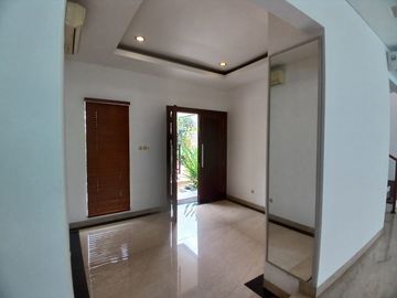 For Rent Modern House in Compound, with Private Pool at Pejaten Barat Jakarta Selatan