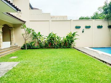For Rent House in Compound, Private Pool & Garden at Lembong House Pejaten Barat, Jakarta Selatan