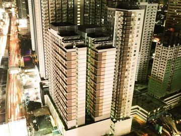 Pioneer Woodlands in Mandaluyong near Makati BGC Manila Studio Unit For Sale
