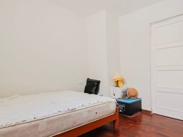 ¡Lindo Dúplex Remodelado Con Ingreso Independiente En Lince, Límite Con San Isidro!