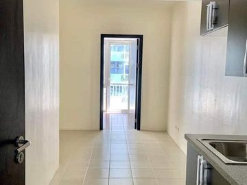 Resort Type 1-Bedroom with Bal 30.96sqm NO Downpayment 24,000 Monthly 0% Interest in Pasig near Tiendesitas, BGC & Ortigas