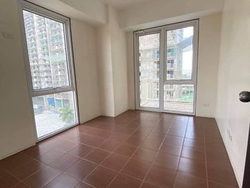 NO Big Cash Out 2-Bedroom w/Bal Kasara Urban Resort Residences RFO Up to 10% OFF Condo near Tiendesitas, Ortigas, BGC & Megamall
