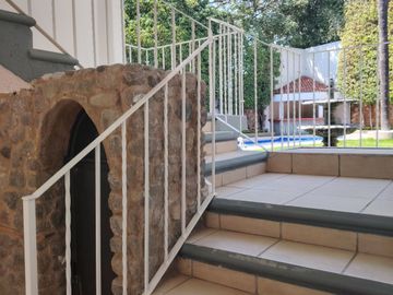 Zona Dorada, Pipilitzi a tu Alcance: Departamentos Modernos que lo Tienen Todo.