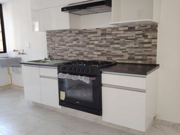 Zona Dorada, Pipilitzi a tu Alcance: Departamentos Modernos que lo Tienen Todo.