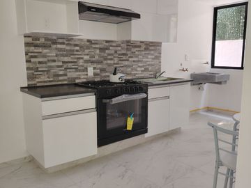 Zona Dorada, Pipilitzi a tu Alcance: Departamentos Modernos que lo Tienen Todo.