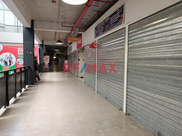Vendo Excelente Local Comercial En Colonial Market