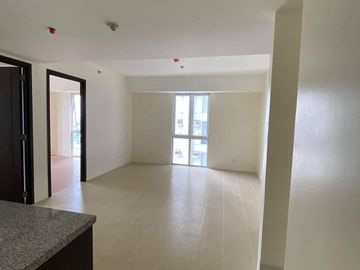 NO Downpayment Condominium 2-Bedroom with Balcony 46K monthly with 5% Discount near Tiendesitas, Taguig, BGC, Ortigas & Eastwood