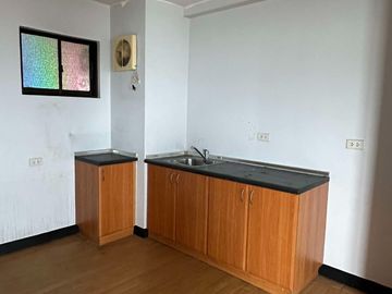 Condo For Sale: 1-Bedroom Loft 262k Downpayment Fast Move In NON-VAT Cambridge Village Pasig
