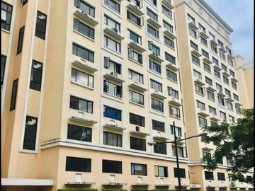 Condo For Sale: 1-Bedroom Loft 262k Downpayment Fast Move In NON-VAT Cambridge Village Pasig