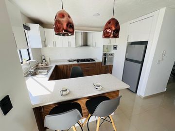 HERMOSA CASA EN VENTA CON 3 RECAMARAS Y CISTERNA EN PRIVADA CON AMENIDADES EN PACHUCA