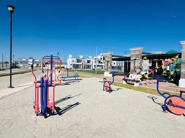 HERMOSA CASA EN VENTA CON 3 RECAMARAS Y CISTERNA EN PRIVADA CON AMENIDADES EN PACHUCA
