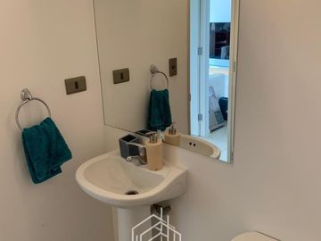 DEPARTAMENTO EN VENTA EN CONDOMINIO DE ALGARROBO DE 3D, 2B