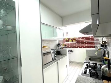 Alquilo Hermoso DEPARTAMENTO en La Paz Miraflores Amoblado
