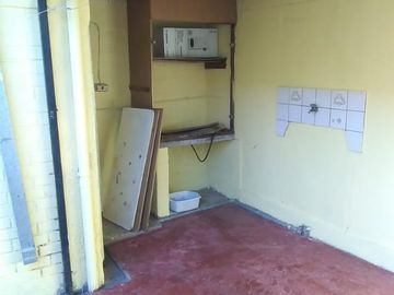 $69.990.000 CASA  a  4 CUADRAS ESTACION LAS AMERICAS , VILLA ALEMANA  Muy buena ubicación, a unos minutos estación las Américas y locomoción a una cua