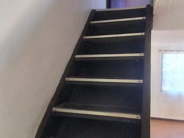 $69.990.000 CASA  a  4 CUADRAS ESTACION LAS AMERICAS , VILLA ALEMANA  Muy buena ubicación, a unos minutos estación las Américas y locomoción a una cua