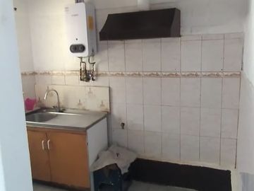 $69.990.000 CASA  a  4 CUADRAS ESTACION LAS AMERICAS , VILLA ALEMANA  Muy buena ubicación, a unos minutos estación las Américas y locomoción a una cua