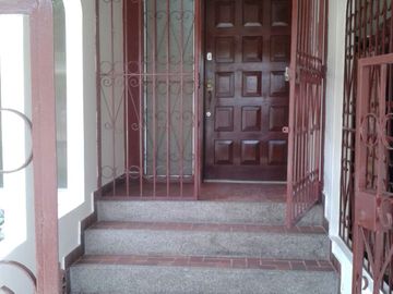 VENTA PROPIEDAD RENTERA-CDLA. KENNEDY NUEVA