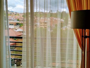 SECTOR SAN SEBASTIAN- VENDO OPORTUNIDAD BELLO DEPARTAMENTO