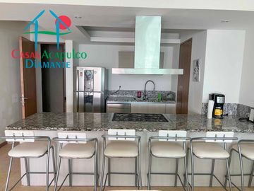 Departamento Amueblado en lujoso condominio de playa