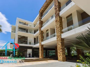 Departamento Amueblado en lujoso condominio de playa