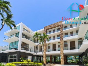 Departamento Amueblado en lujoso condominio de playa