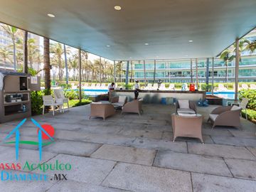 Departamento Amueblado en lujoso condominio de playa