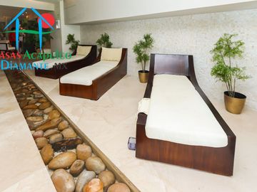 Departamento Amueblado en lujoso condominio de playa