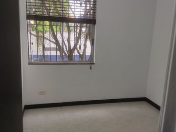 VENTA APARTAMENTO BARRIO EL REFUGIO -SUR CALI.