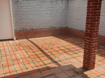 VENTA CASA BARRIO EL LIDO. SUR CALI