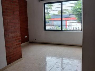 VENTA CASA MULTIFUNCIONAL BARRIO SALOMIA - NORTE CALI